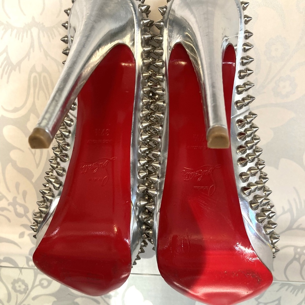 Christian Louboutin Metallic Patent Alti Spikes 160 Pumps – Silver – Size 37.5 - Picture 2 of 4